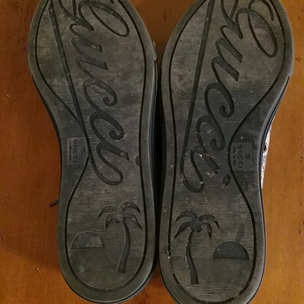 Authentic Men's Gucci GG Sneakers - Picture 4 of 5
